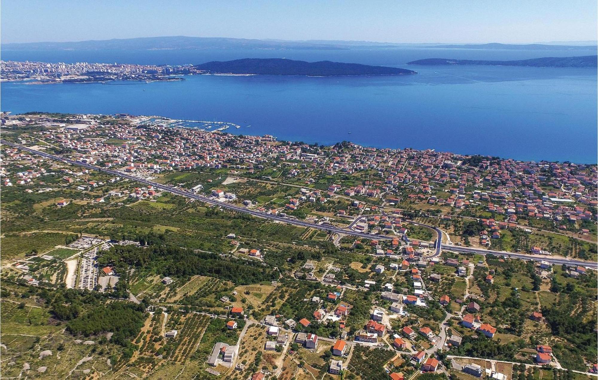 Gorgeous Home In Kastel Gomilica With Wifi Kaštela Esterno foto